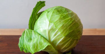 Fresh Green Cabbage – Sold Per Head or Bundle