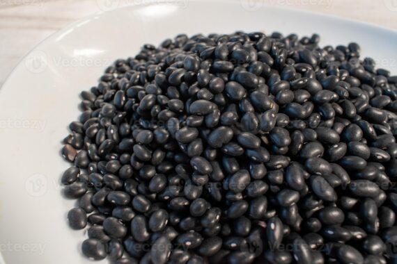 Clean Dry Beans – Black (Sold per Bucket) - Image 2